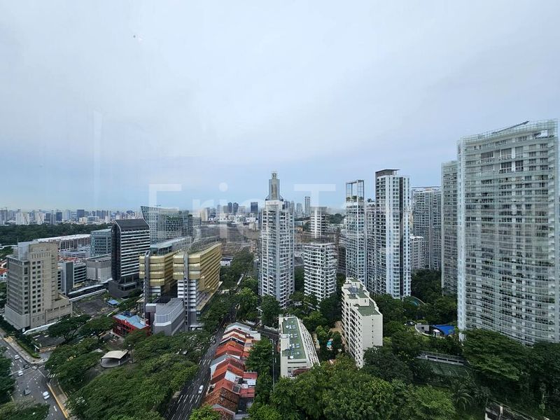 4 Bed Condo for Sale in  Grange Infinite - Image 10